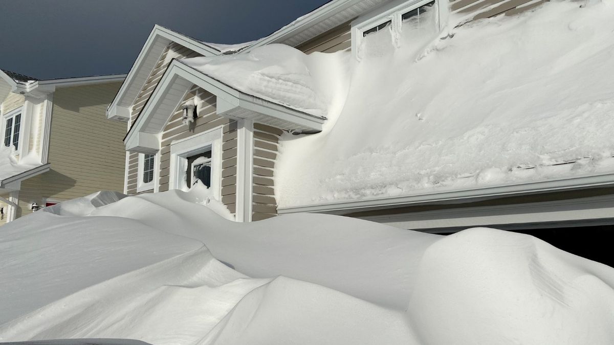 Severovýchod Kanady zápasí s prudkou zimní bouří a přívaly sněhu